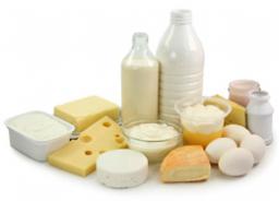 Ежедневное употребление кисломолочных продуктов покрывает потребности нашего организма в кальцие.